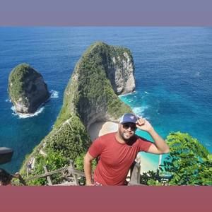 Meet your Posher, Jose